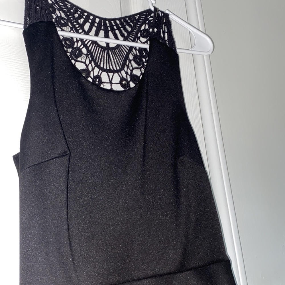 Dress - Picture 5 of 6